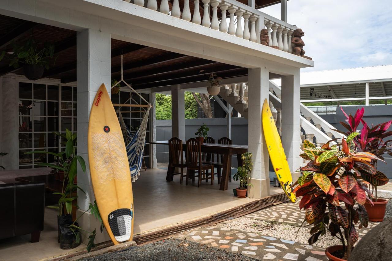 Mai Ke Kai Surf House Hostel Tamarindo Ngoại thất bức ảnh