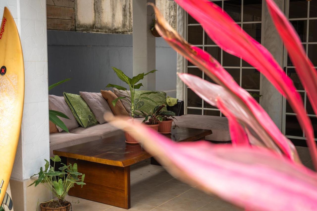 Mai Ke Kai Surf House Hostel Tamarindo Ngoại thất bức ảnh