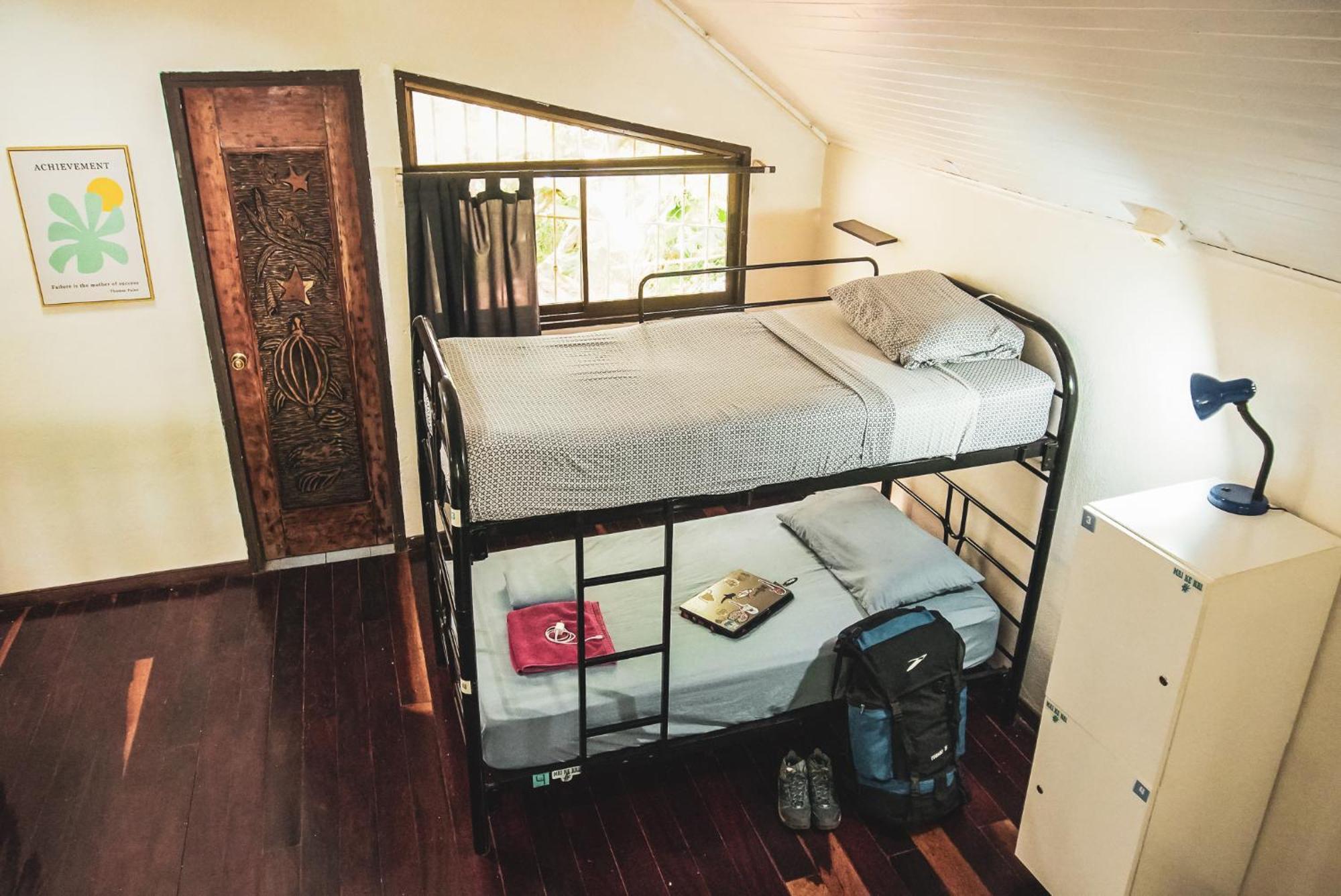 Mai Ke Kai Surf House Hostel Tamarindo Ngoại thất bức ảnh