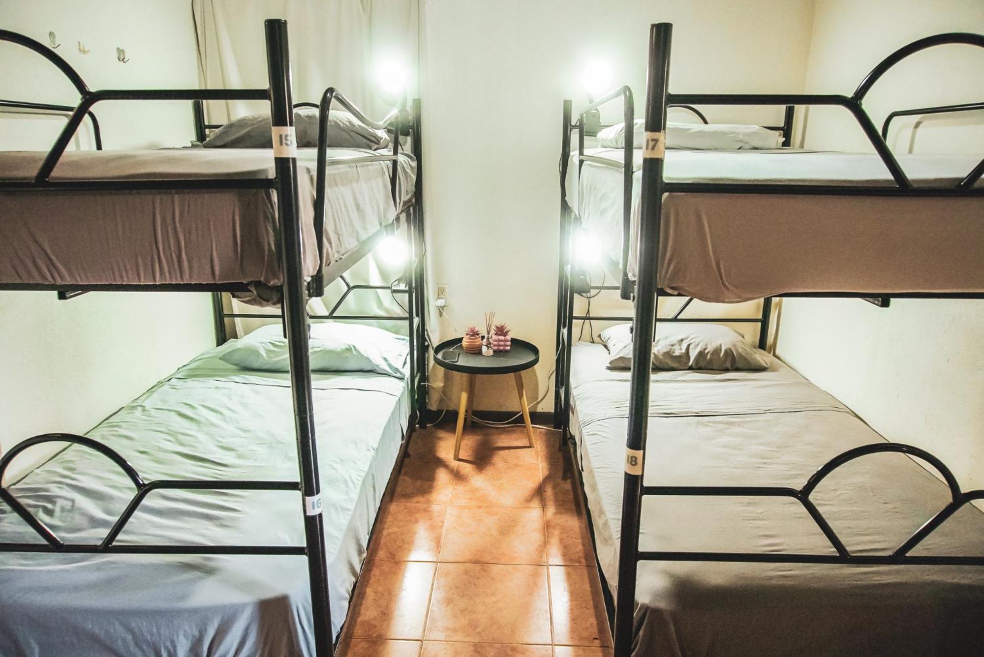 Mai Ke Kai Surf House Hostel Tamarindo Ngoại thất bức ảnh