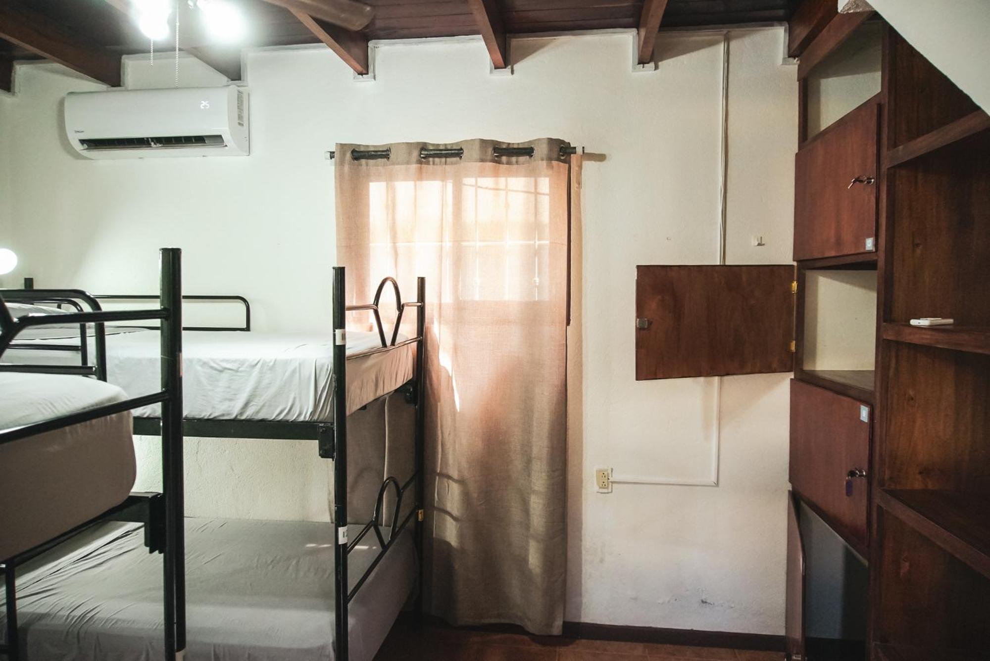 Mai Ke Kai Surf House Hostel Tamarindo Phòng bức ảnh
